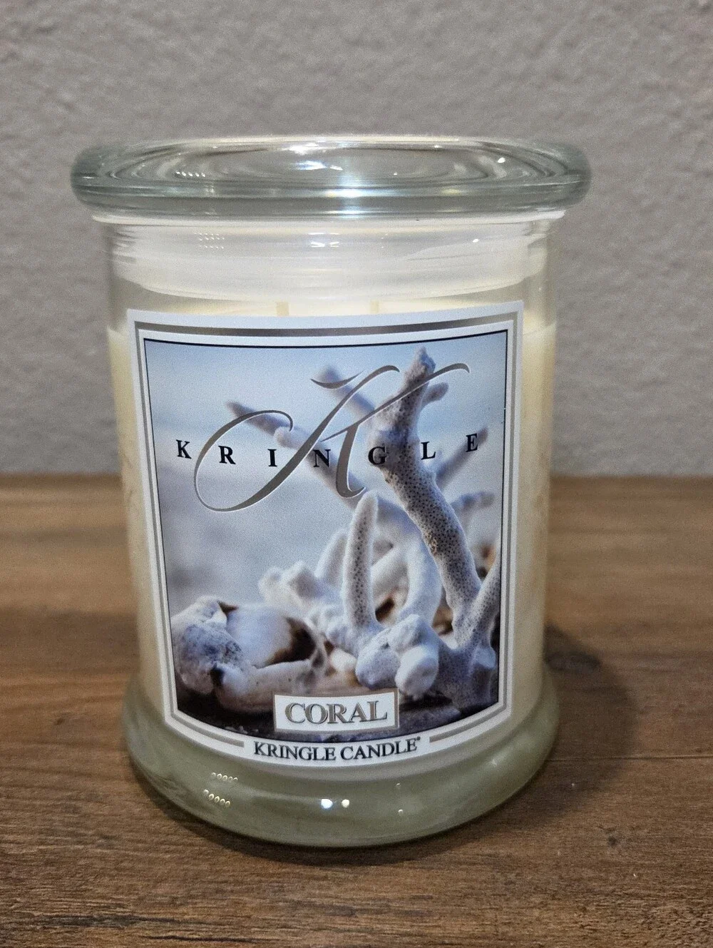 Kringle Candle Coral Medium 2 Wick New